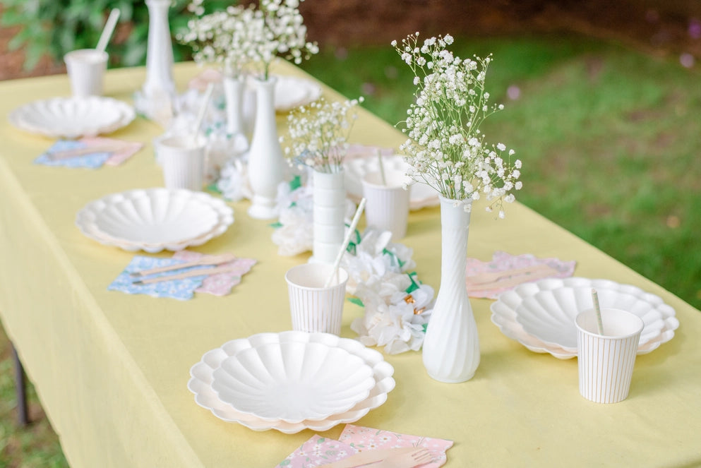 Eco-Friendly Yellow Disposable Pastel Paper Table Cover