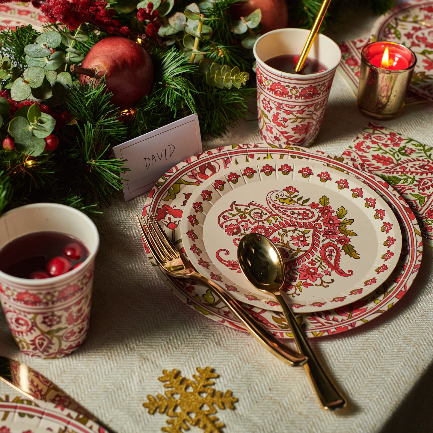 Festive Paisley Large Plates